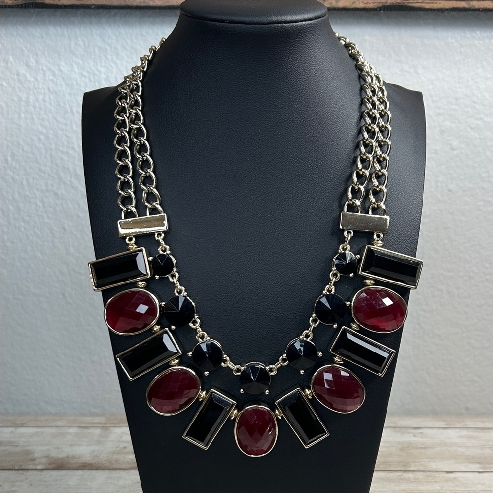 White House Black Market Black and Red Statement Necklace